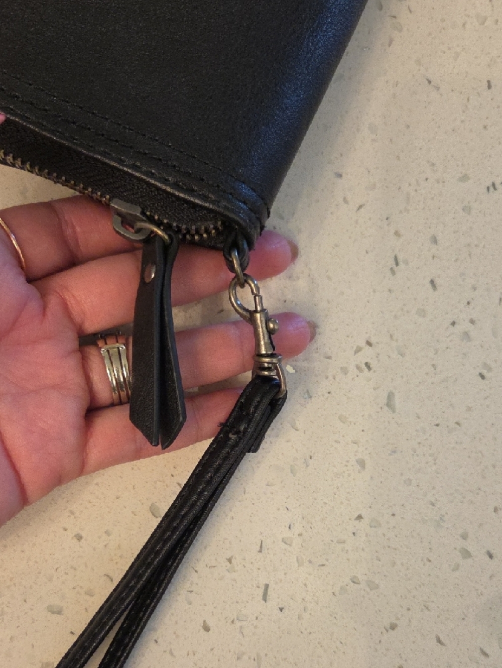 Universal Thread Black Zip-Around Wristlet Wallet - Picture 3 of 6